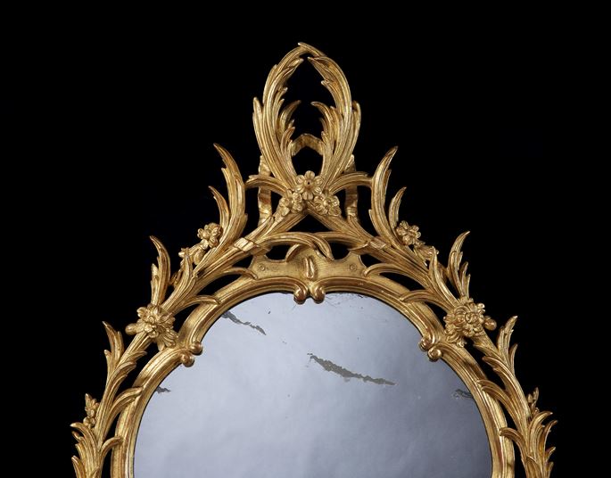 A PAIR OF GEORGE II OVAL GILTWOOD MIRRORS | MasterArt